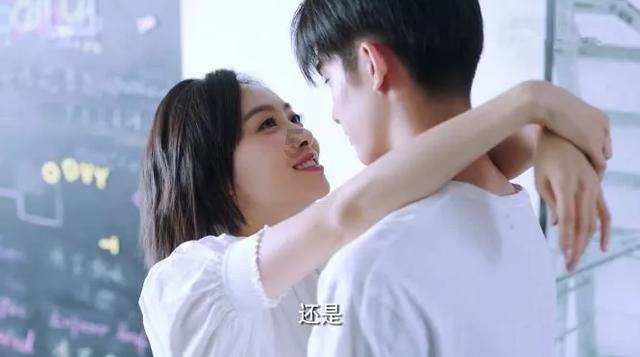 她曾是湖南台当红花旦，22岁全身瘫痪，公开征婚，她到底经历了什么？游戏画面